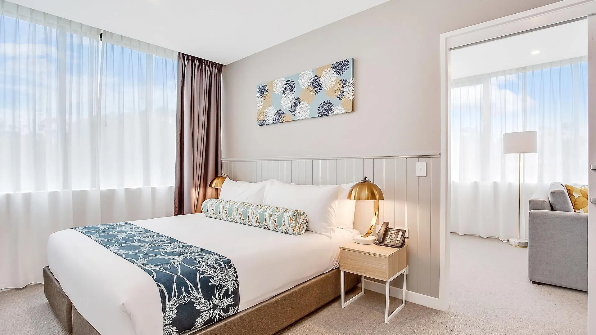 Hotel Mantra Southport Sharks Gold Coast 4*,